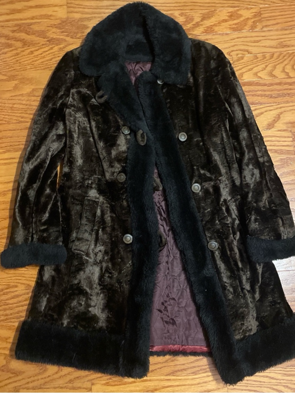 Women's Vintage Faux Fur Coat - Luxurious Plush Outerwear